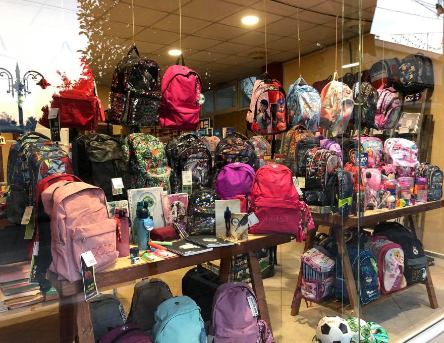 ΒΙΒΛΙΟΓNΩΣΗ4