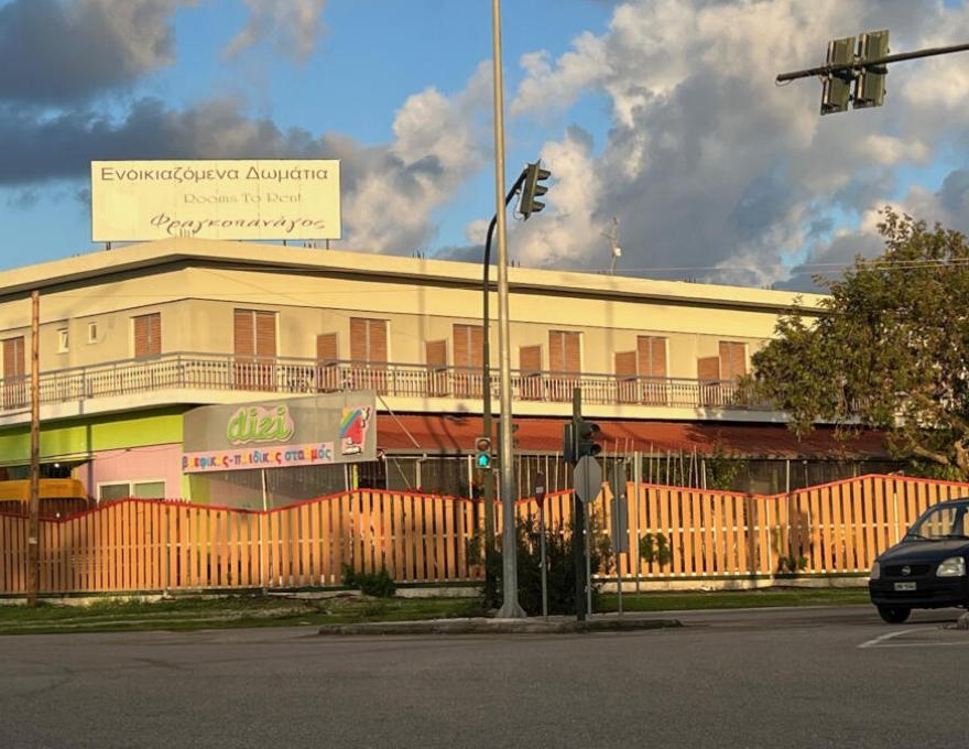 ΕΝΟΙΚΙΑΖΟΜΕΝΑ ΔΩΜΑΤΙΑ ΦΡΑΓΚΟΠΑΝΑΓΟΣ3