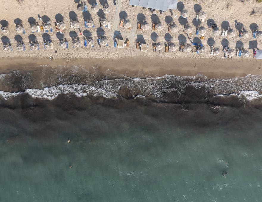 ΠΑΡΑΛΙΑ ΜΑΝΩΛΑΔΑΣ0