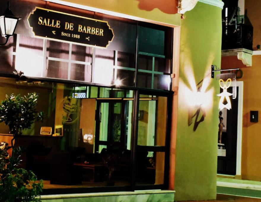 SALLE DE BARBER0